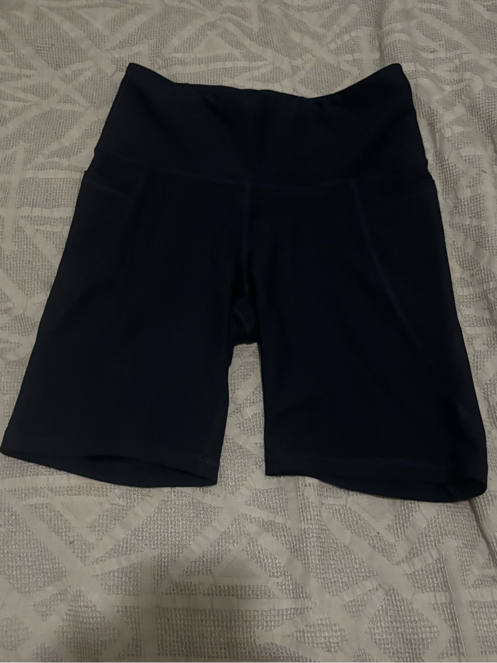 Old Navy Active Powersoft Women’s Medium Bike Shorts Black